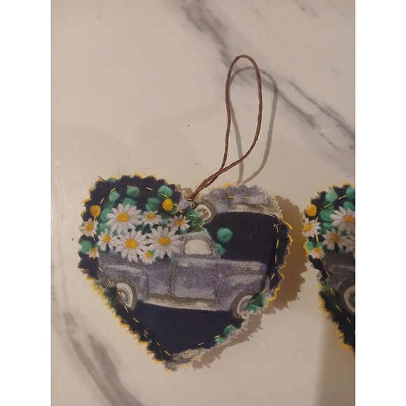 Christmas Ornament  Primitive Handmade Gift Country Cottage Heart- Set of 5 - Picture 9 of 10